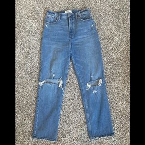 Abercrombie and Fitch - 90s hi rise straight